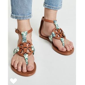 TORY BURCH🍂🍁Miller Tan/Blue Meridian 10.5